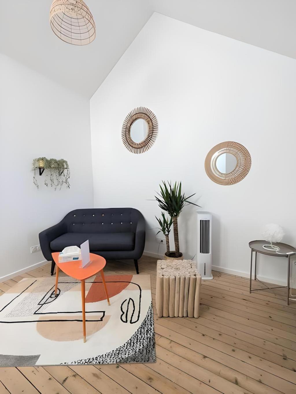 Loft Lumineux Tres Spacieux - Parking Gratuit Châteauroux Esterno foto