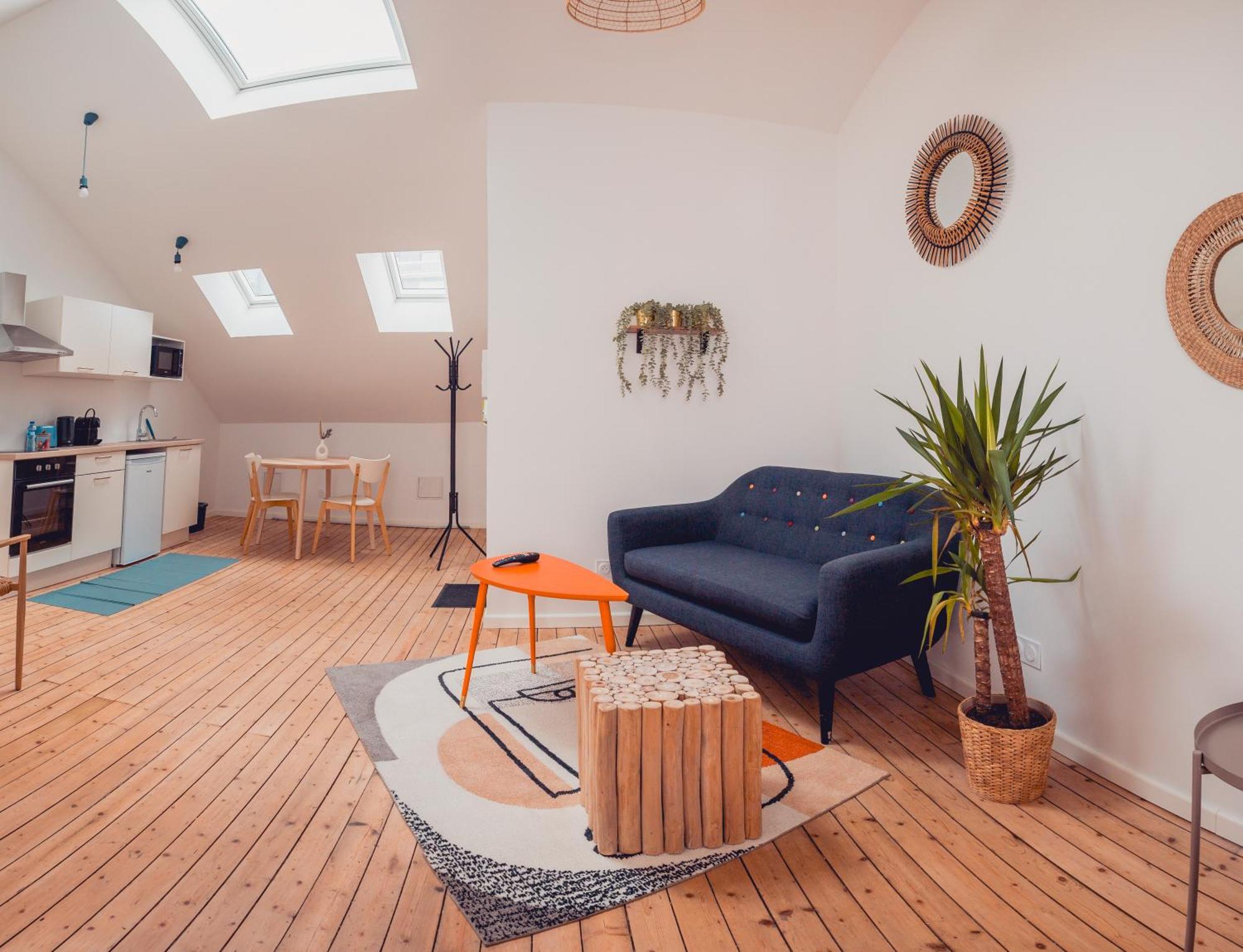 Loft Lumineux Tres Spacieux - Parking Gratuit Châteauroux Esterno foto